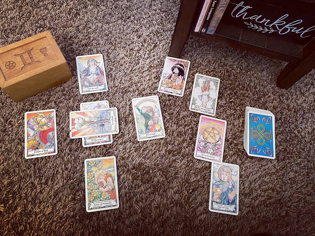 Tarot cards for manifesting